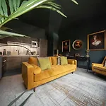 Apartment The Bells - Luxury Serviced *