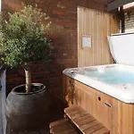 Apartment The Bells - Luxury Serviced