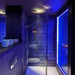 The Bells - Luxury Serviced