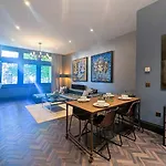 Apartment The Bells - Luxury Serviced Leeds (West Yorkshire)