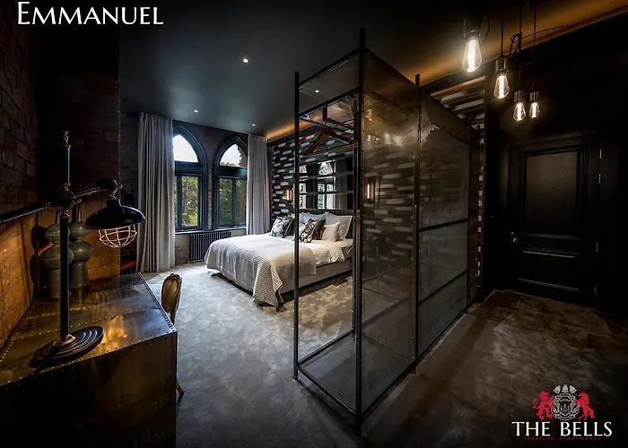 The Bells - Luxury Serviced