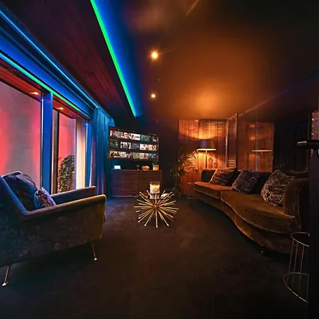 The Bells - Luxury Serviced Apartament *