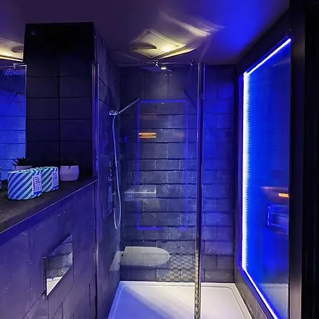 The Bells - Luxury Serviced