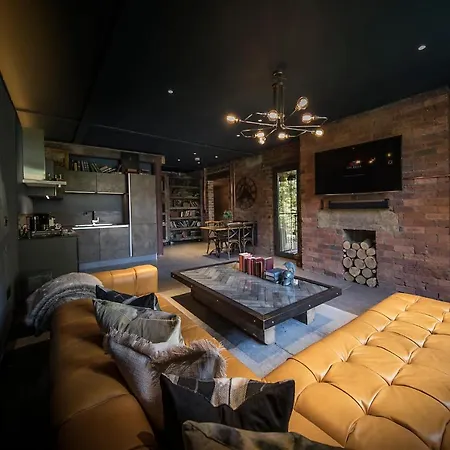 The Bells - Luxury Serviced * Leeds (West Yorkshire)