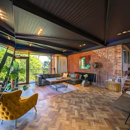 The Bells - Luxury Serviced Apartment Leeds (West Yorkshire)